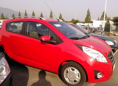 ↑2009서울모터쇼에서 '소녀시대'와 함께 한 '차세대 마티즈'