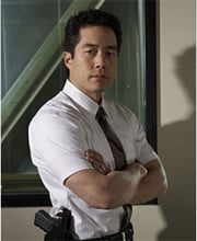 ↑ 멘탈리스트에서 사이먼 베이커(맨 오른쪽)와 함께 열연을 펼치고 있는 팀 강