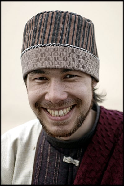 ↑마멧굴로브 만수르