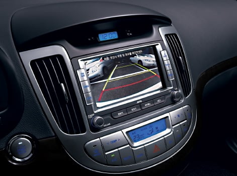 ↑↑'아반떼 LPI 하이브리드'의 센터페시아