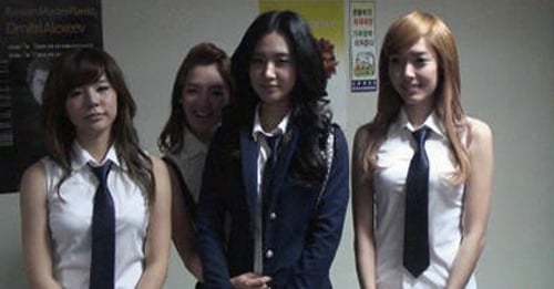 ↑소녀시대 제시카의 계정으로 등록된 트위터에 올라온 사진