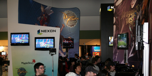 ↑ 팍스에 마련된 넥슨 부스