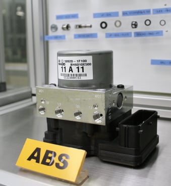 ↑ 만도의  MGH-60 ABS