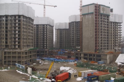 ↑스모그가 알마티 시내를 무겁게 짓누르고 있다.