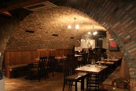 ↑ 마포 서교동 캐슬프라하 내부