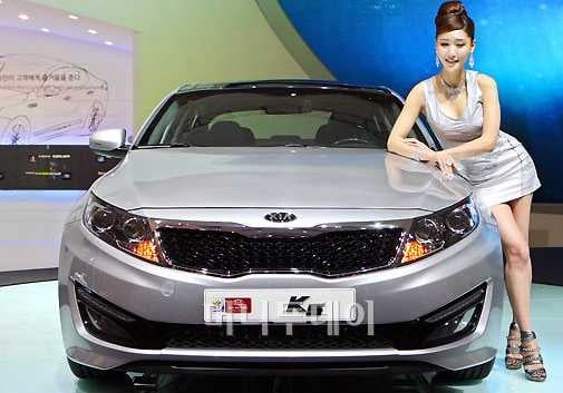 ↑기아차가 4000억원을 투입해 개발한 K5.
사진=홍봉진 기자