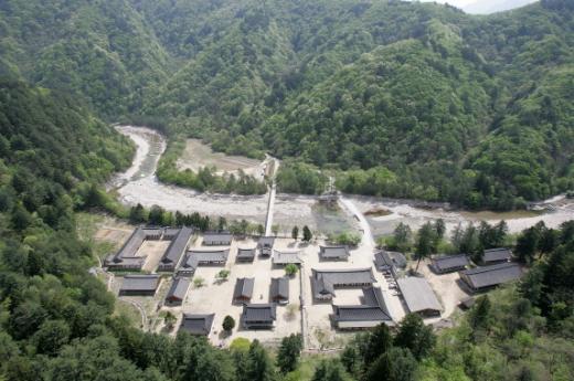 ▲백담사의 전경