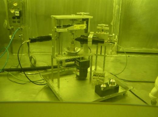 방사선원 생산장치