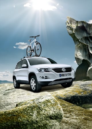 ↑폭스바겐코리아는 7일부터 오는 25일까지 전국 폭스바겐 공식 서비스센터에서 폭스바겐 고객을 대상으로 '2010 여름철 무상점검 캠페인'을 실시한다.