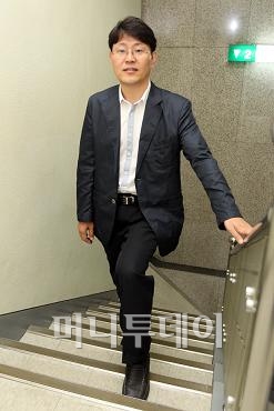 ↑ 계단에 대해 조금만 더 신경쓰면 더 많은 사람들이 이용할 것같다고 말하는 김세호 삼성SDS 팀장.  ⓒ임성균 기자 tjdrbs23@