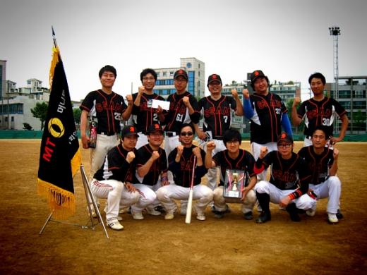 ↑↑제1회 머니투데이 사회인야구 평일대회 준우승팀 '쌤'
