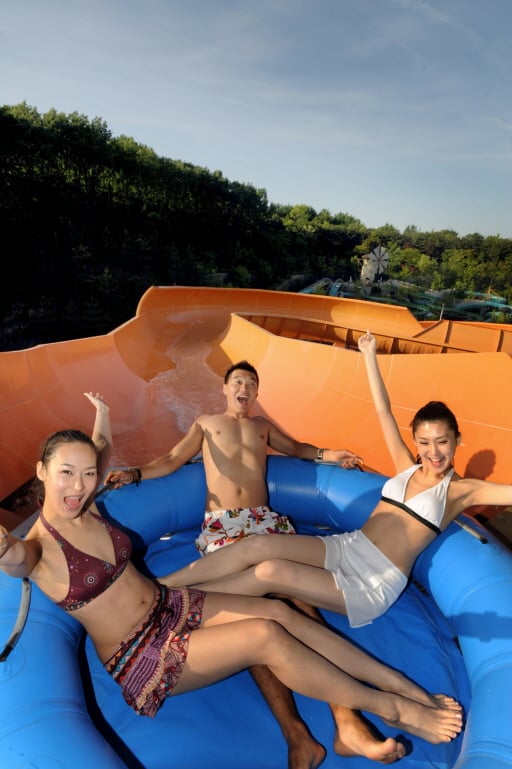 ▲캐리비안 베이 파도풀 장면