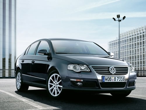 ↑폭스바겐 '파사트 럭셔리 에디션'