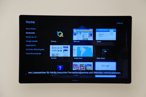 ↑소니가 공개한 구글TV 시제품. 그러나 정작 실제 서비스가 시연되지 않고 서비스 시연장면을 담은 동영상만 제공돼 아쉬움을 남겼다.