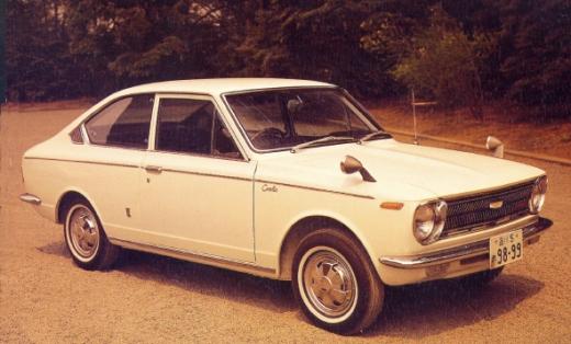 ↑토요타 코롤라