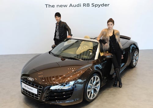 ↑아우디 'R8 스파이더'