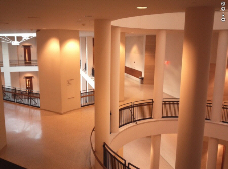 ↑ 삼성전자와 구글의 합작품 '넥서스S'로 추정되는 스마트폰