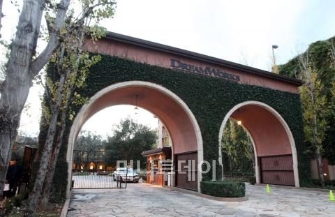 ↑드림웍스 정문