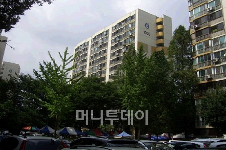 ↑ 28일 최저가 2억원에 경매에 나오는 서울 노원구 상계동 주공10단지 ⓒ디지털태인