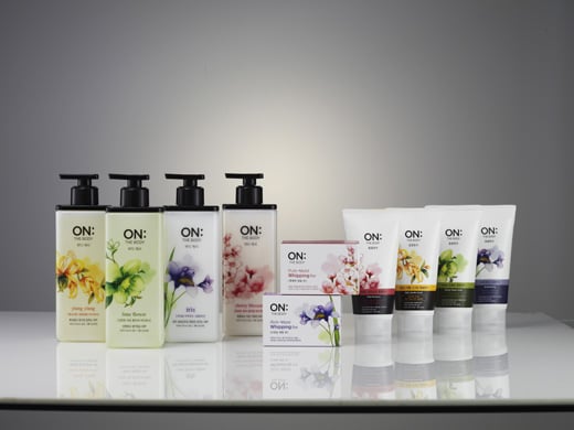 ↑(사진=LG생활건강, '온더바디' 제품)