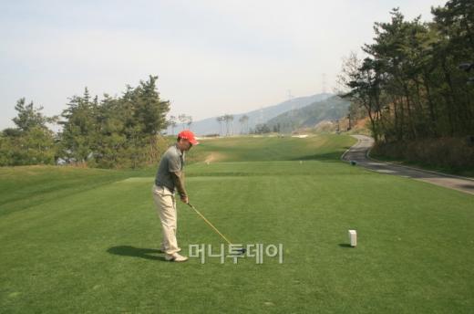 ↑롯데스카이힐 클럽하우스