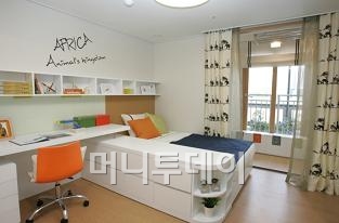 ↑강서한강자이 모델하우스 전용 84㎡ 유닛 자녀방ⓒGS건설
