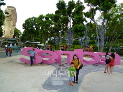 ▲센토사의 라이온스 상과 여러 풍경들