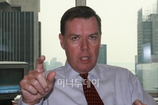 ↑ 모건스탠리 그린로 이코노미스트는 하반기 미국경제가 본격 회복, 올해 3.2% 성장률을 나타낼 것으로 기대했다.