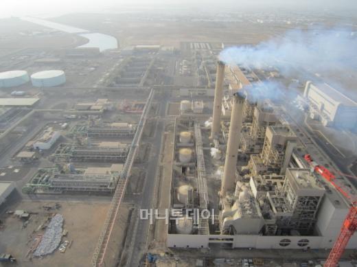 ↑한화건설이 공사중인 사우디아라비아 마라픽 얀부Ⅰ 발전플랜트 현장 전경.