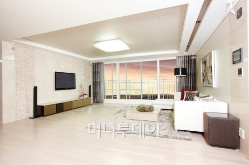 ↑한라건설 '파주 교하신도시 한라비발디 플러스' 130A㎡ 거실