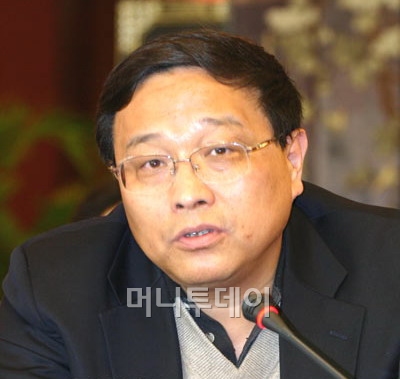 왕지앤 발개위 사무총장