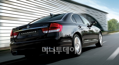 ↑뉴 체어맨W의 뒷태