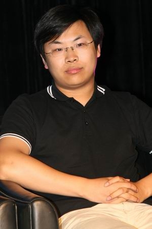 전자게시판인 BBS소프트웨어를 개발해 억만장자에 오른 다이즈캉 사장.