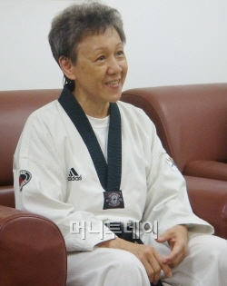 ↑ 태권도 하는 수녀 '린다 심' ⓒ이언주 기자