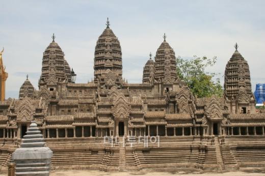 ▲왕궁의 옛 건물