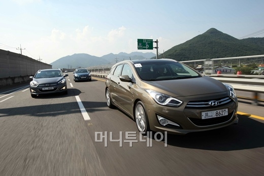 ↑현대차 'i40'  부산 시승행사