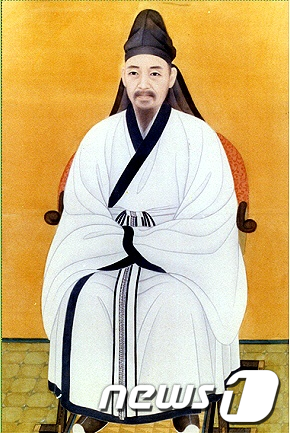 아홉 차례 과거에 장원급제한 이율곡. News1