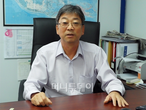 ↑마리나해안고속도로 신축공사를 총괄하고 있는 김동진 쌍용건설 현장소장