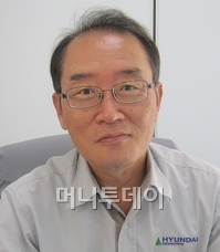 ↑배원식 'MONE' 프로젝트 현장소장