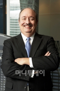 ↑AIG부동산개발 윌리엄 프리만 대표