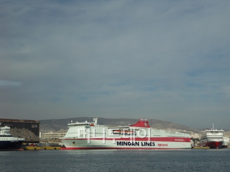 피레우스항 전경