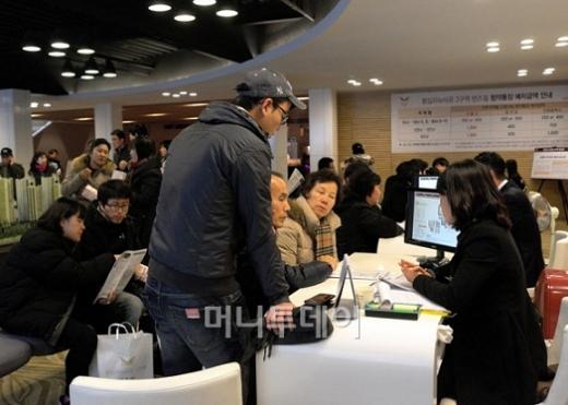 ↑서울 왕십리뉴타운 2구역 '텐즈힐' 모델하우스ⓒGS건설