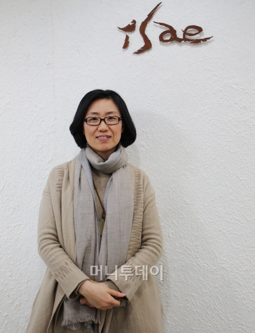 ↑정경아 이새 대표