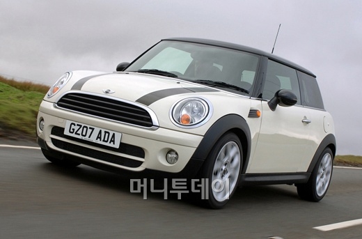 ↑포르쉐 '뉴911'