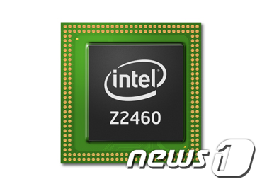 인텔이 스마트폰용 아톰 CPU를 선보였다.  News1