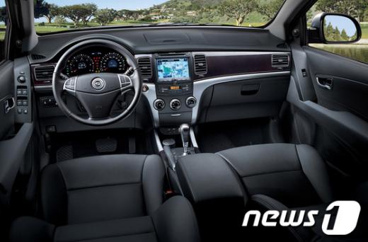 코란도C의 내부 모습 News1