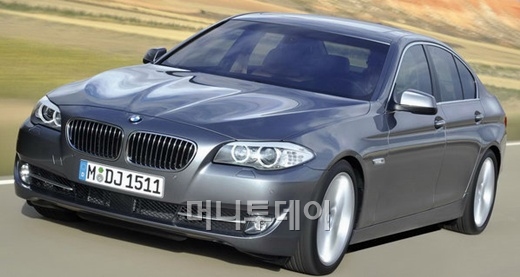↑BMW 5시리즈