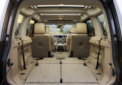 ↑랜드로버 디스커버리4