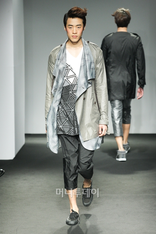 ⓒ디자이너 이재호 제이호 옴데스프릿(jayho HOMME D'ESPRIT)