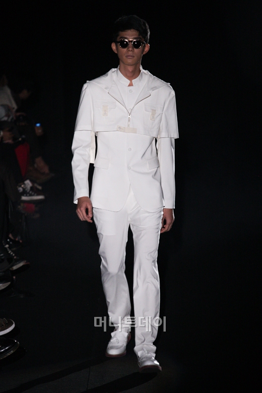 ⓒ디자이너 강동준 디그낙(D.GNAK by KANG.D)